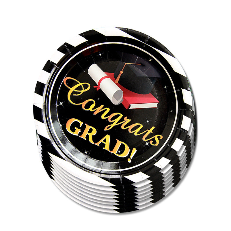 Celebrate in Style: Graduation Themed Party Table Setting Kit