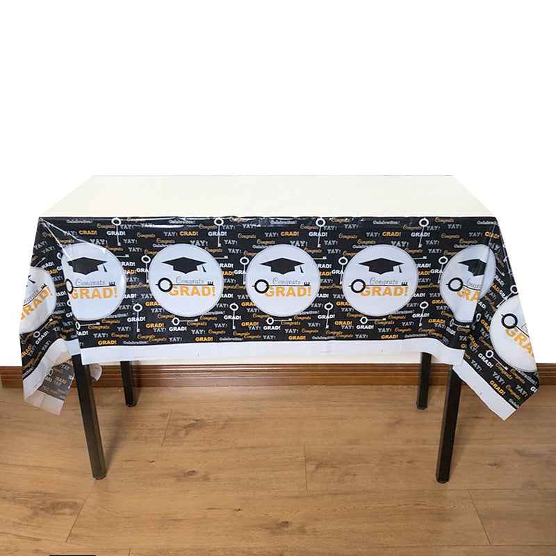 Celebrate in Style: Graduation Themed Party Table Setting Kit