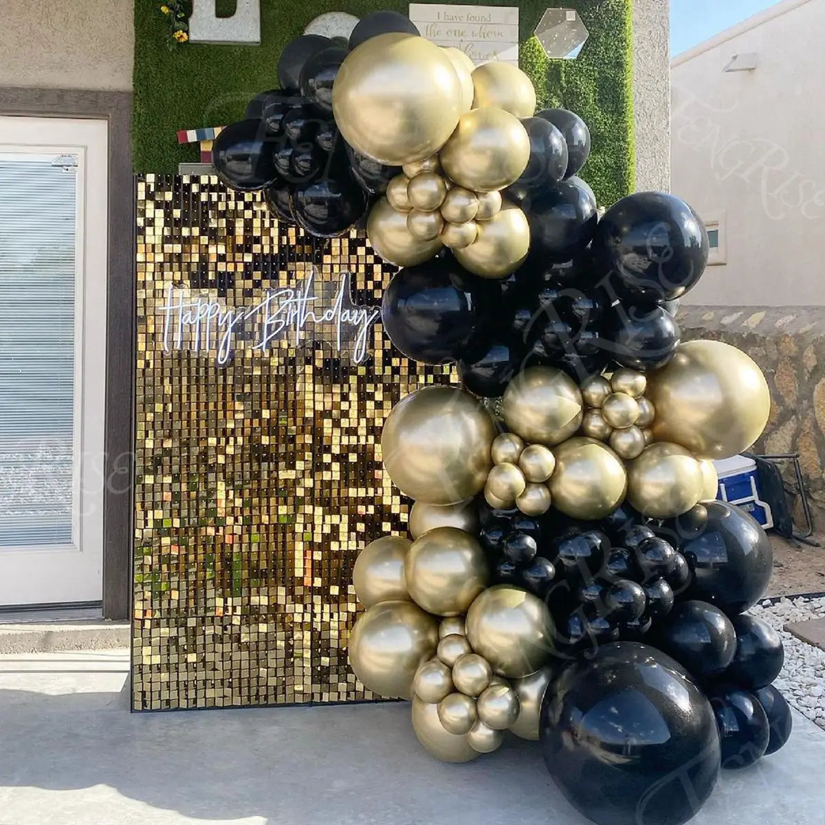 Black and Gold Balloon Arch Kit for Chic Celebrations