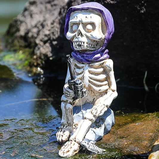 Realistic Mini Skeleton Skull Decoration for Halloween - Scary Resin Fishing Ornament Gift