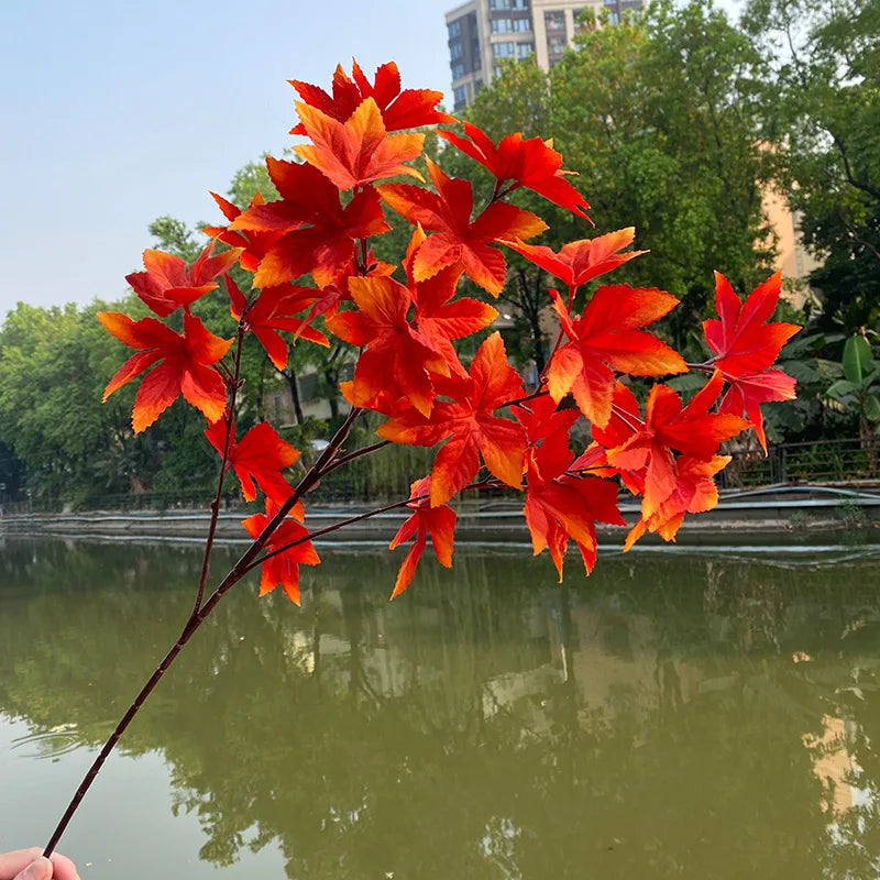 1PCS Red Orange Simulation Maple Leaf Autumn Home Autumn Decoration Artificial Leaves Vine Wedding Home Garden Fall Decorations